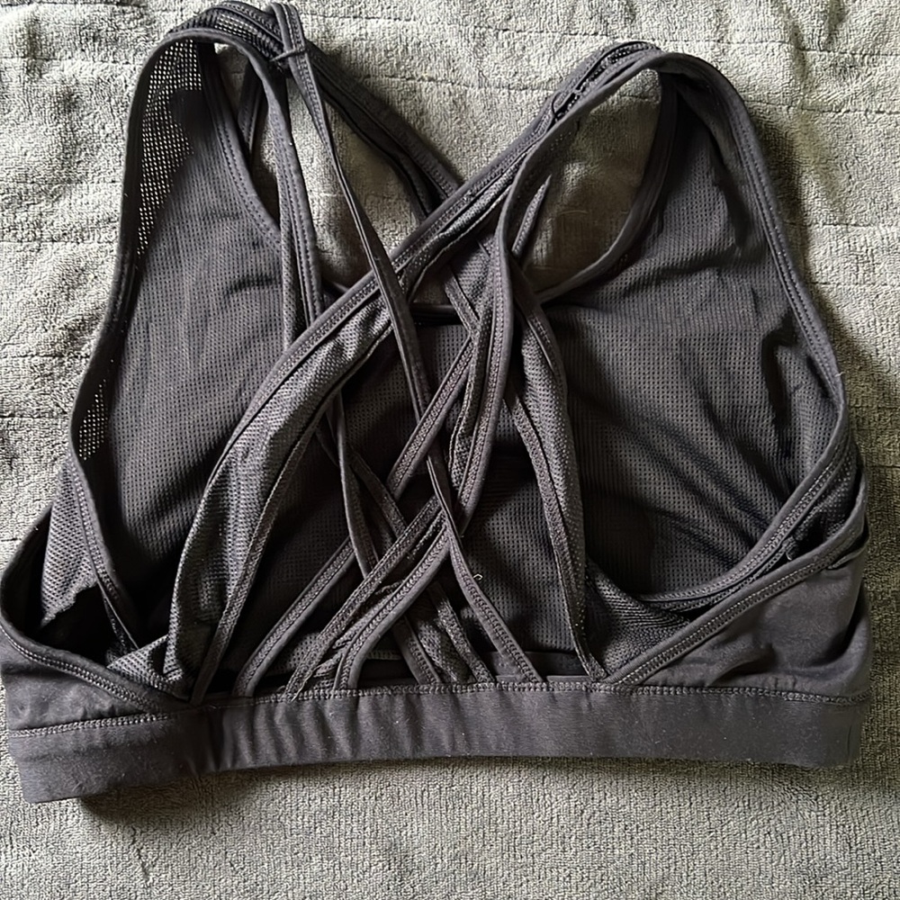 Fabletics bra - Picture 2 of 4